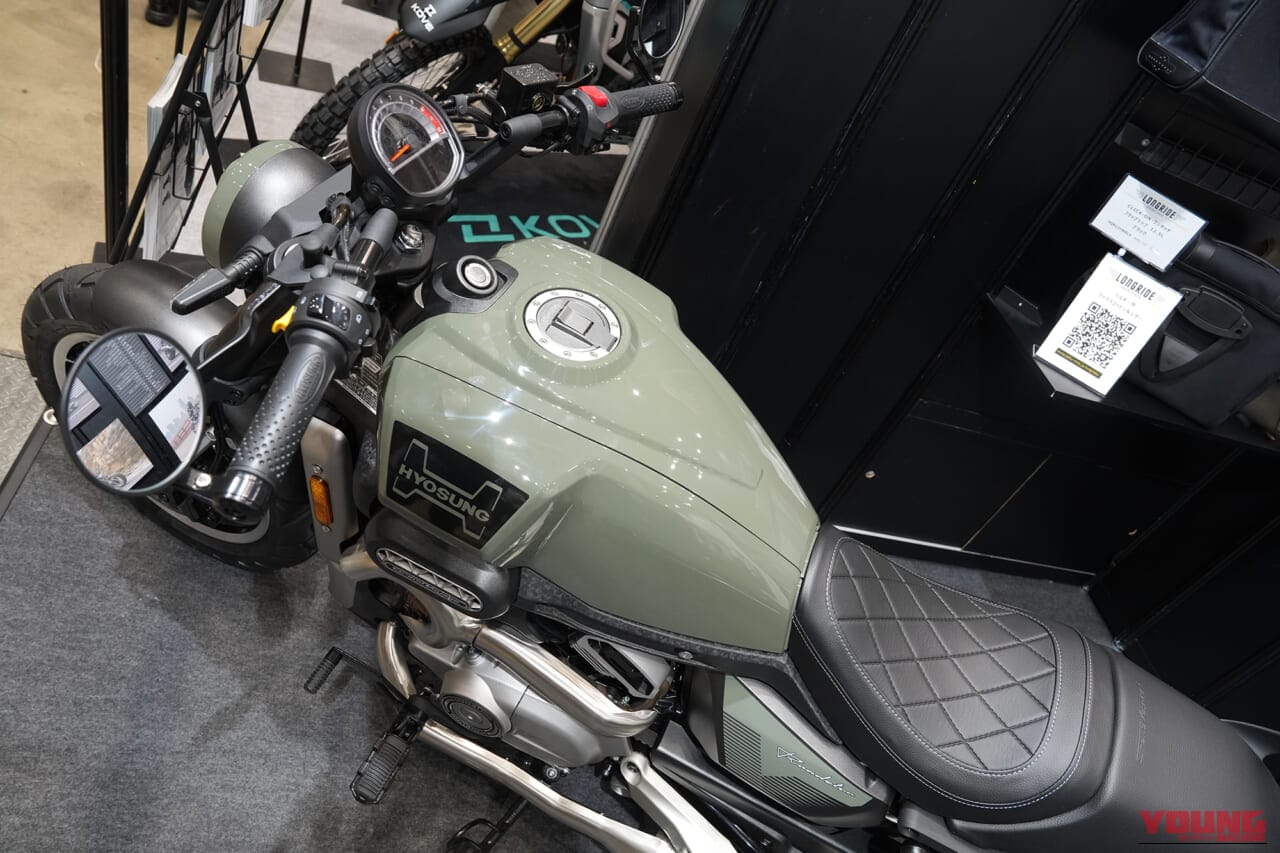|貴重な250 Vツインクルーザーが上陸。ヒョースン GV250Xロードスター「カスタムモデルのような仕上がりと存在感」【東京モーターサイクルショー2026】