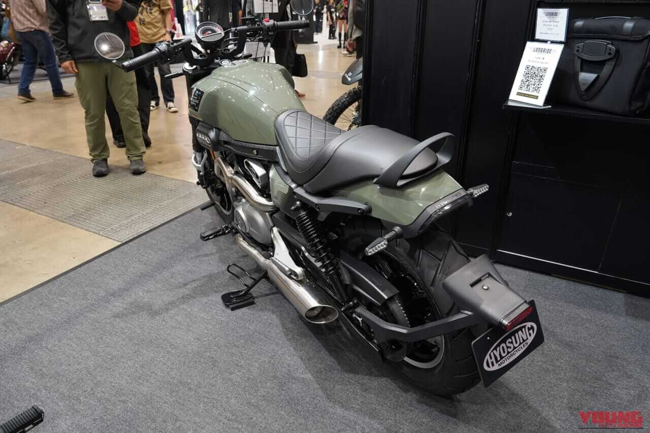 |貴重な250 Vツインクルーザーが上陸。ヒョースン GV250Xロードスター「カスタムモデルのような仕上がりと存在感」【東京モーターサイクルショー2026】