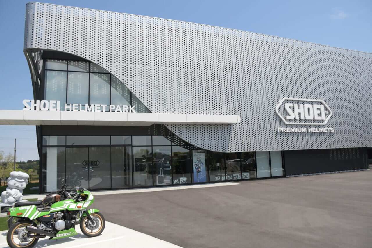 SHOEIの“聖地”が誕生！「SHOEI HELMET PARK」で技術の真髄に酔いしれる
