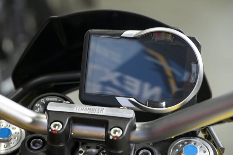 スクランブラー・アイコン｜ドゥカティ大阪ノース｜安心の純正カスタムパーツでよりプレミアムなドゥカティ体験を。キャンペーン適用でお得にカスタムを楽しめる