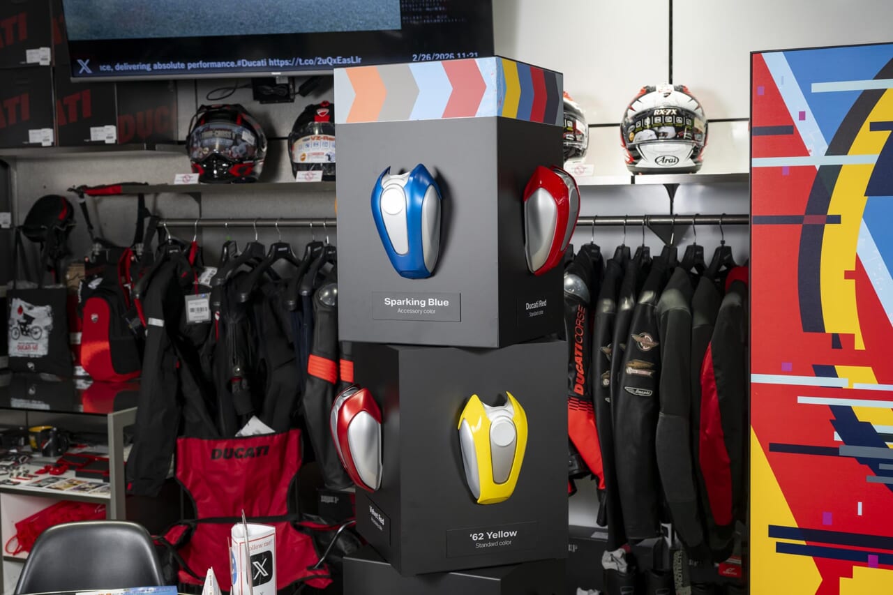 スクランブラー｜ドゥカティ大阪ノース｜安心の純正カスタムパーツでよりプレミアムなドゥカティ体験を。キャンペーン適用でお得にカスタムを楽しめる