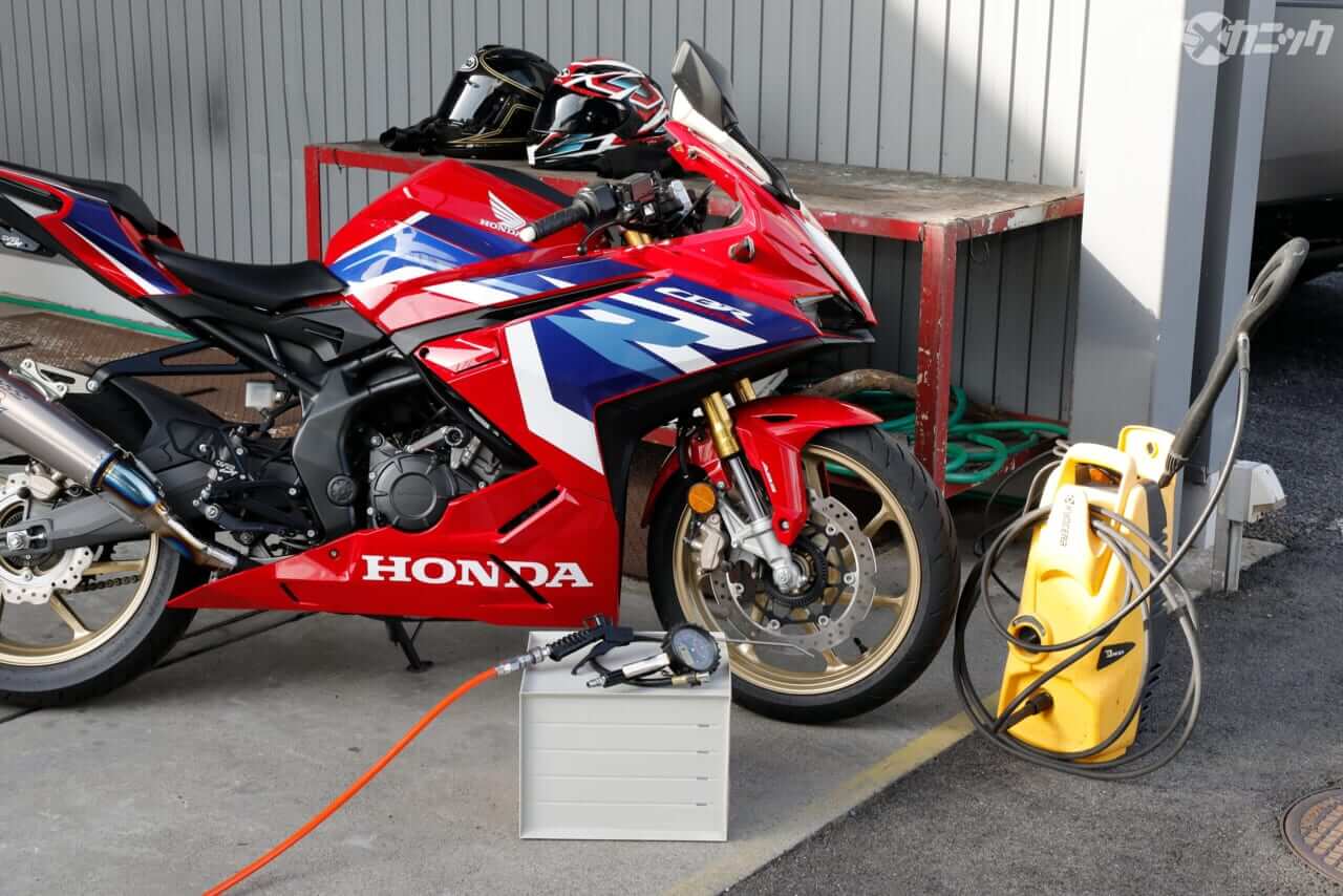 |レンタルガレージで安心保管。バイクライフをアップデート!