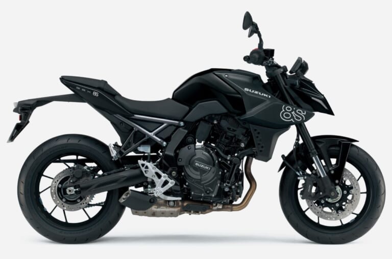SUZUKI GSX-8S｜【スズキ(SUZUKI)新型】乗り手を選ばない万能ファイター! 新色をまとった2026年型GSX-8Sが2026年4/15に発売