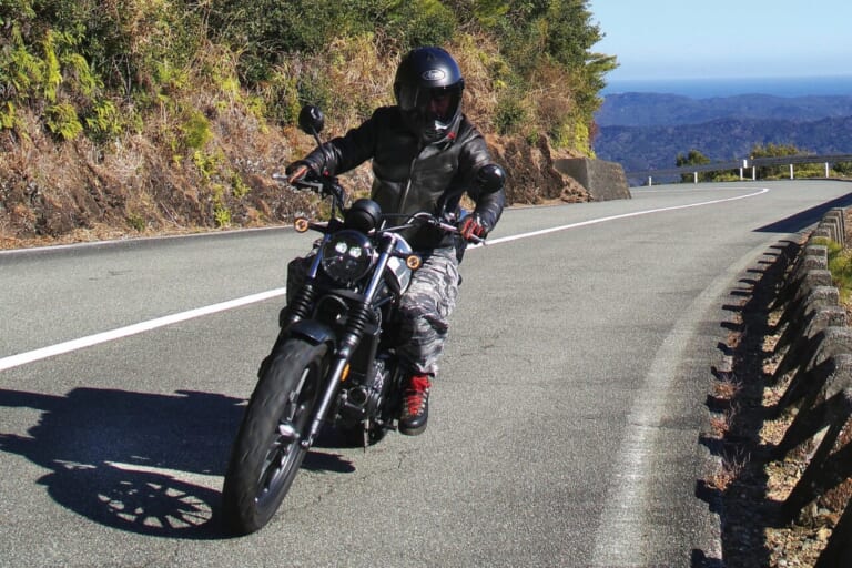 Arai TX-STRADA｜【Arai TX-STRADA】自分仕様にスタイルチェンジ可能！