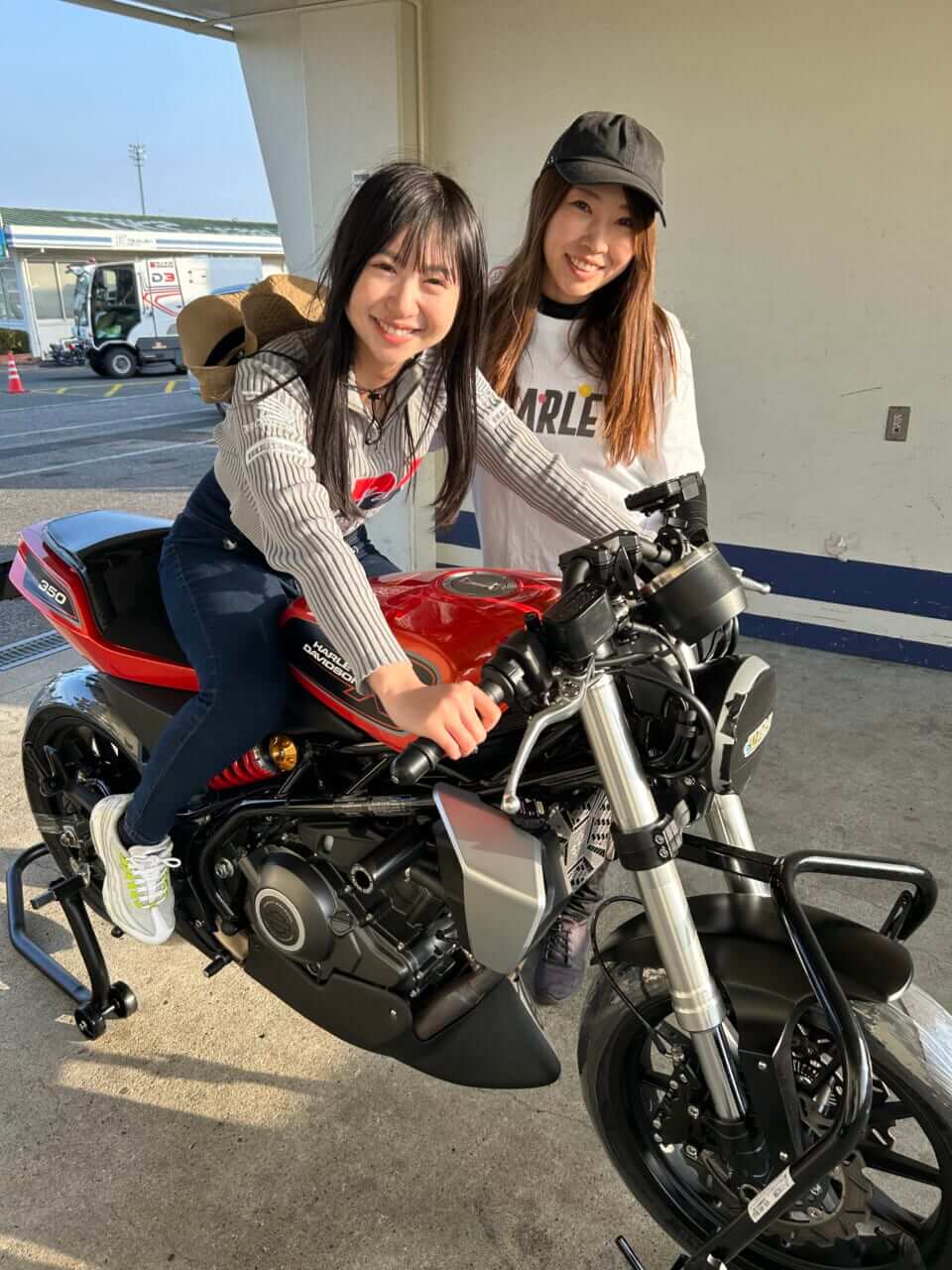 ｜レースクイーンより自分が走る方がいい! バイク女子デビューしてハーレーX350でMCFAJクラブマンロードレースに参戦してみた!!