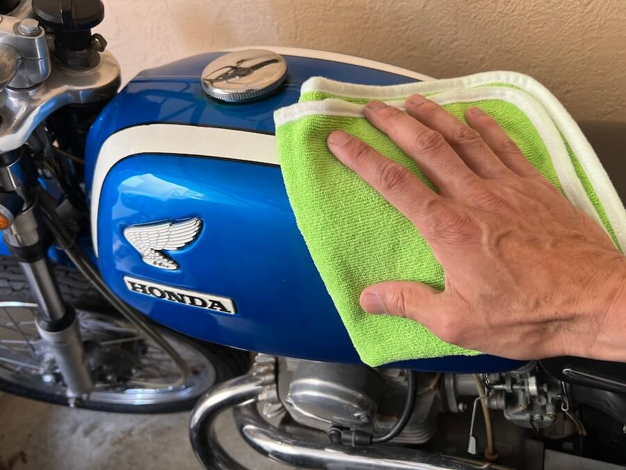 シュアラスター_3月新商品｜ワックスやコーティングの施工・仕上げに便利な新商品「ワックスパッド」「マイクロファイバークロス スリーデッカー」解説