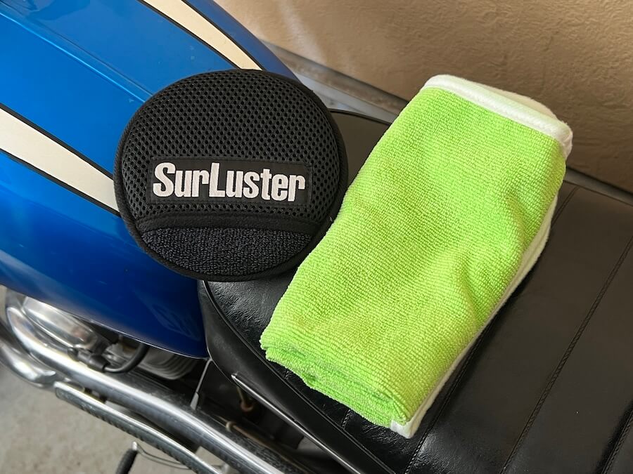シュアラスター_3月新商品｜ワックスやコーティングの施工・仕上げに便利な新商品「ワックスパッド」「マイクロファイバークロス スリーデッカー」解説
