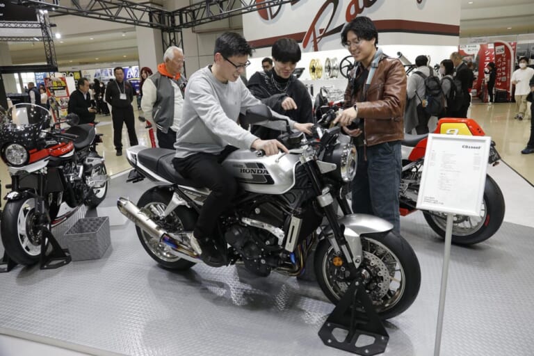 OVER Racing｜東京モーターサイクルショー｜CB1000F｜[CB1000Fカスタム]オーヴァーレーシングプロジェクツが仕上げたジェントルでスポーティなカスタム車