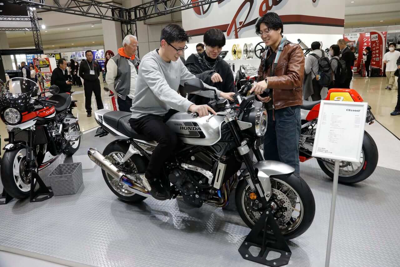 OVER Racing｜東京モーターサイクルショー｜CB1000F｜[CB1000Fカスタム]オーヴァーレーシングプロジェクツが仕上げたジェントルでスポーティなカスタム車