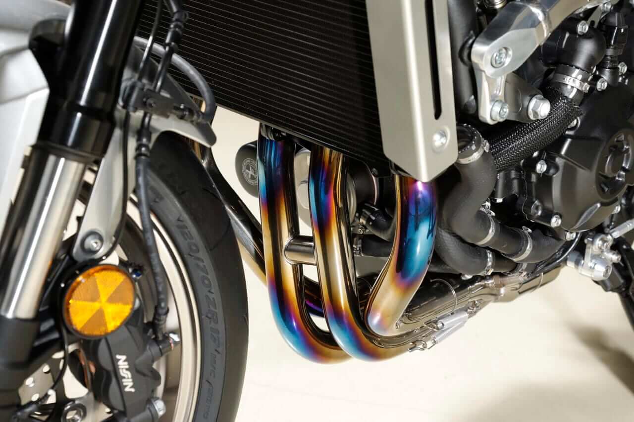 OVER Racing｜CB1000F｜マフラー｜[CB1000Fカスタム]オーヴァーレーシングプロジェクツが仕上げたジェントルでスポーティなカスタム車