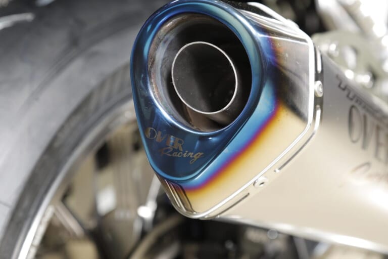 OVER Racing｜CB1000F｜マフラー｜[CB1000Fカスタム]オーヴァーレーシングプロジェクツが仕上げたジェントルでスポーティなカスタム車
