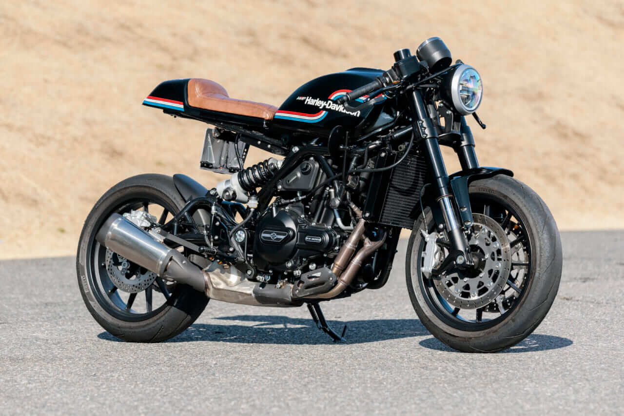 |セパハン&バックステップ化したハーレーX350でヒジ擦り!? 熱き走り&センス光るカスタムビルダー現る!!