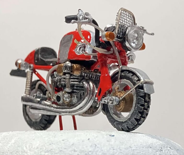 伝説のレーサーから名市販車まで。アレンジと作り込みが魅力のミニチュアバイク「“55mm”の夢の世界」展開催|伝説のレーサーから名市販車まで。アレンジと作り込みが魅力のミニチュアバイク「“55mm”の夢の世界」展開催