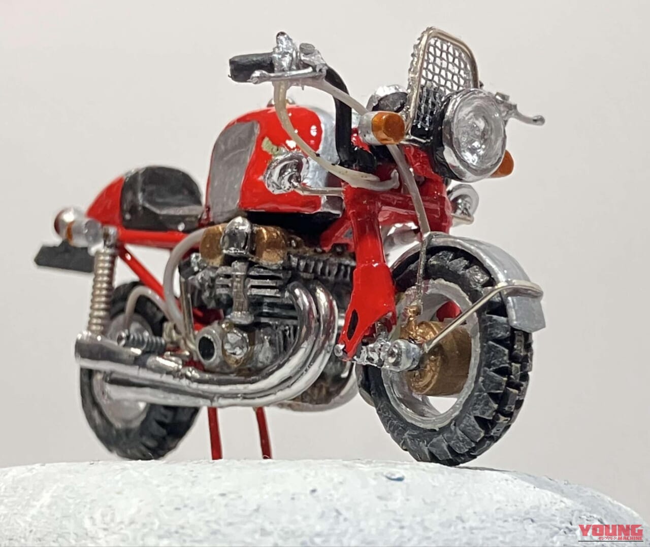 伝説のレーサーから名市販車まで。アレンジと作り込みが魅力のミニチュアバイク「“55mm”の夢の世界」展開催｜伝説のレーサーから名市販車まで。アレンジと作り込みが魅力のミニチュアバイク「“55mm”の夢の世界」展開催