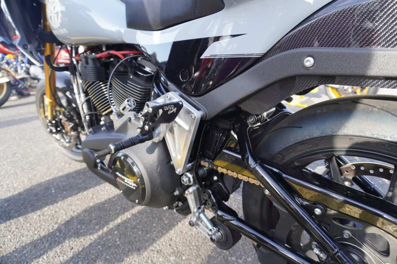 ｜鈴鹿8耐でスペンサーを抑えた武石伸也が2000ccターボのハーレーで筑波サーキット激走!