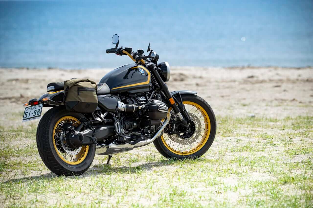 【クルーザースタイルで足着き抜群のボクサーツイン】BMW Motorrad R 12試乗レポート