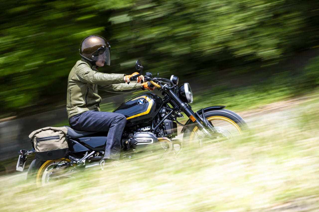 BMW Motorrad R 12｜【クルーザースタイルで足着き抜群のボクサーツイン】BMW Motorrad R 12試乗レポート
