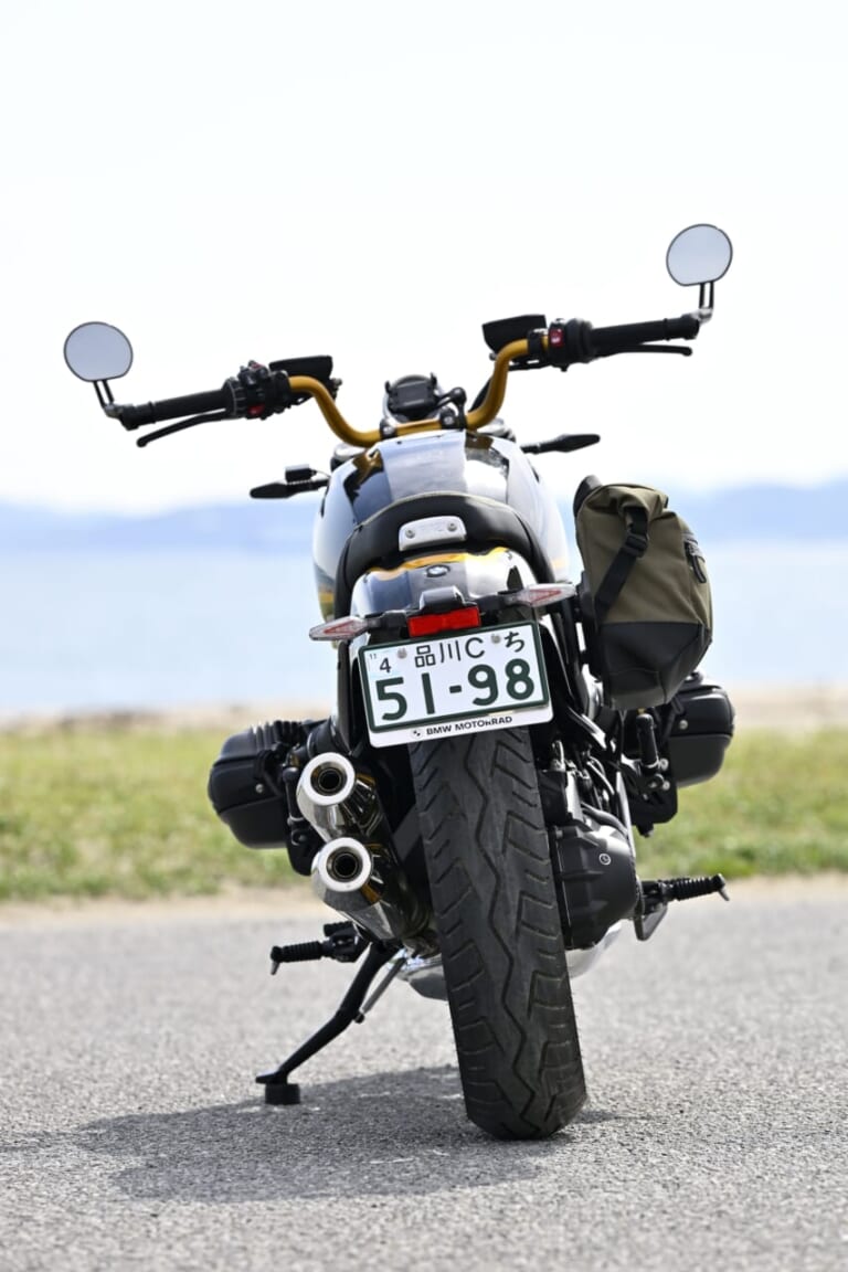 BMW Motorrad R 12｜【クルーザースタイルで足着き抜群のボクサーツイン】BMW Motorrad R 12試乗レポート