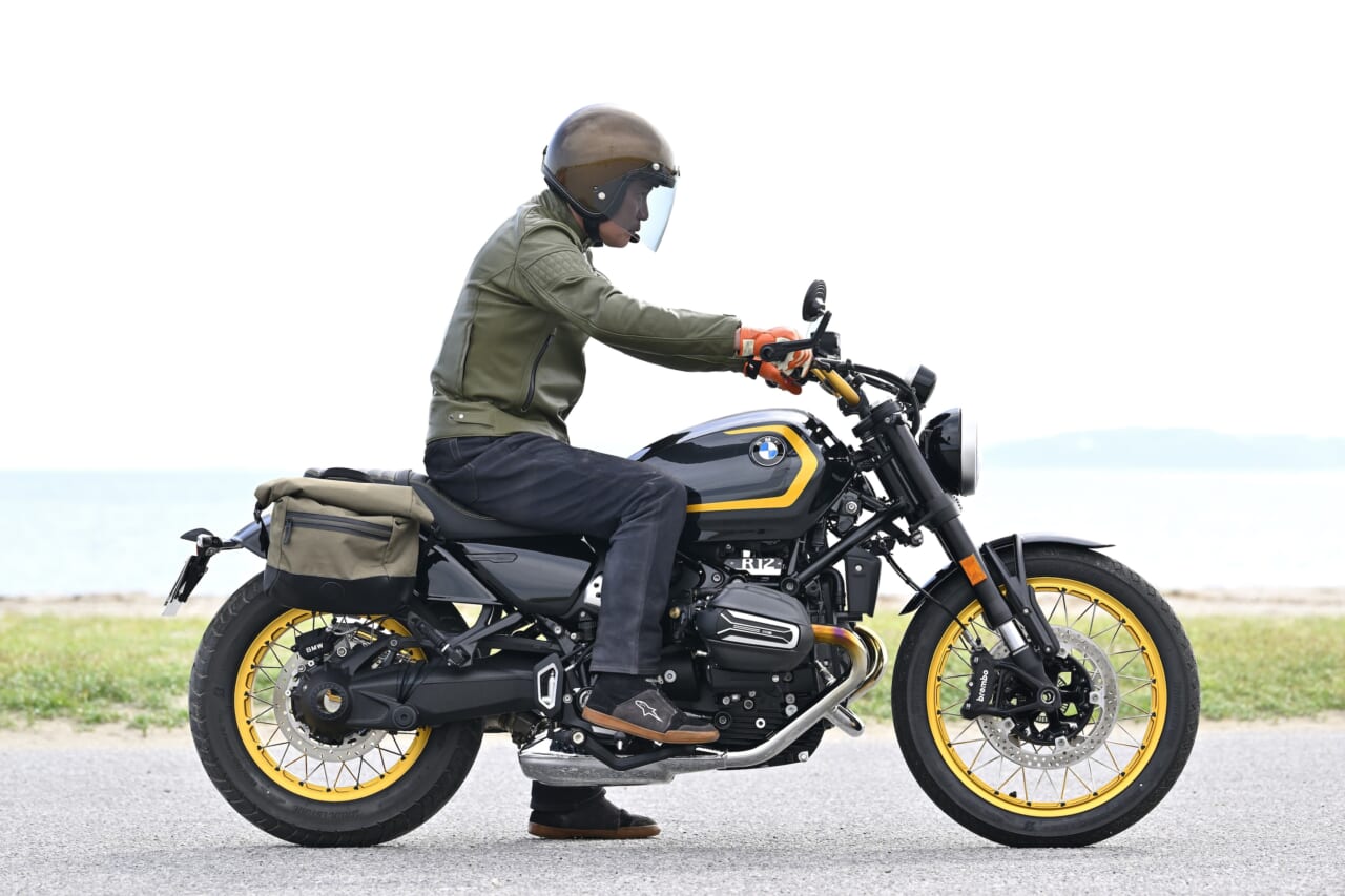 ｜【クルーザースタイルで足着き抜群のボクサーツイン】BMW Motorrad R 12試乗レポート