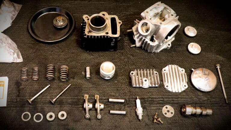 「嘘だろ…」黒焦げだったモンキーのエンジンが、超音波洗浄機に放り込んだだけで“企画倒れ”レベルに激変！【DIY工具レビュー】｜「嘘だろ…」黒焦げだったモンキーのエンジンが、超音波洗浄機に放り込んだだけで“企画倒れ”レベルに激変！【DIY工具レビュー】