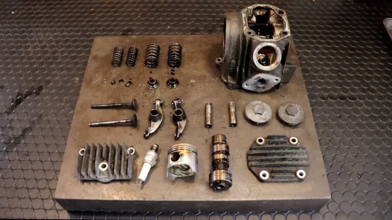 「嘘だろ…」黒焦げだったモンキーのエンジンが、超音波洗浄機に放り込んだだけで“企画倒れ”レベルに激変！【DIY工具レビュー】｜「嘘だろ…」黒焦げだったモンキーのエンジンが、超音波洗浄機に放り込んだだけで“企画倒れ”レベルに激変！【DIY工具レビュー】