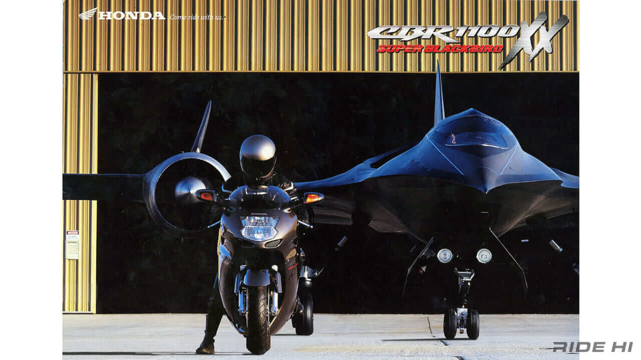 ｜世界最速を超える“世界最高性能”を目指したホンダの究極フラッグシップ！ CBR1100XXスーパーブラックバードの縦二眼が放つ威圧感