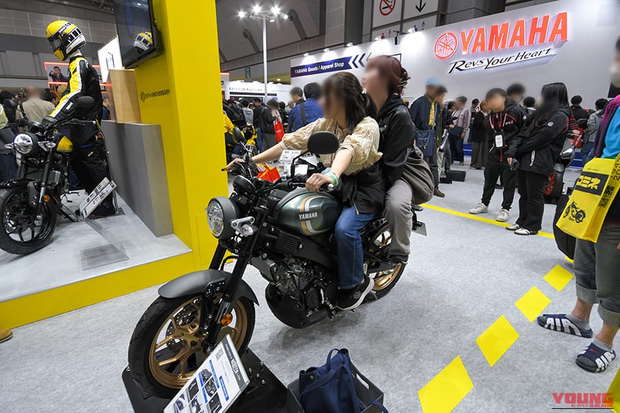 YAMAHA XSR155|車検なしでこの余裕、125ccの軽さでツーリングも快適に! 2026年夏発売のヤマハXSR155を先行チェック