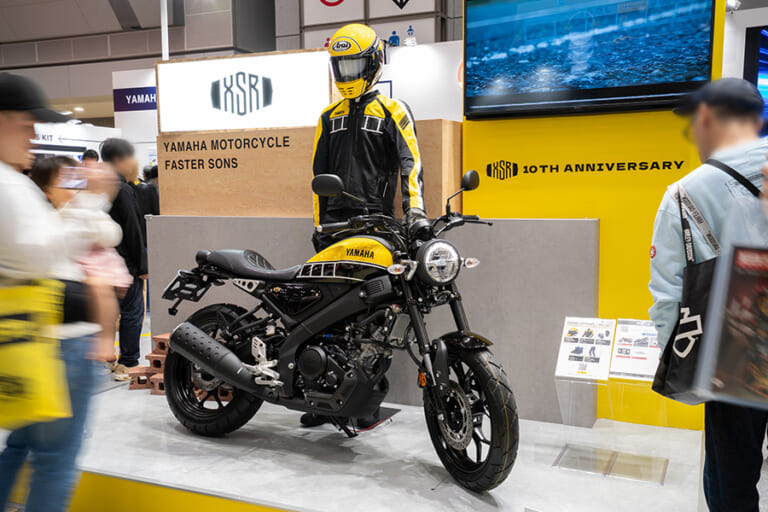 YAMAHA XSR155|車検なしでこの余裕、125ccの軽さでツーリングも快適に! 2026年夏発売のヤマハXSR155を先行チェック