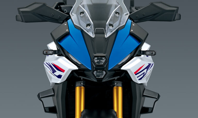 SUZUKI GSX-S1000GX|電子制御サスが荒れた道をいなし、ウイングレットが風を裂く! スズキ「GSX-S1000GX」2026モデルが4/23に発売
