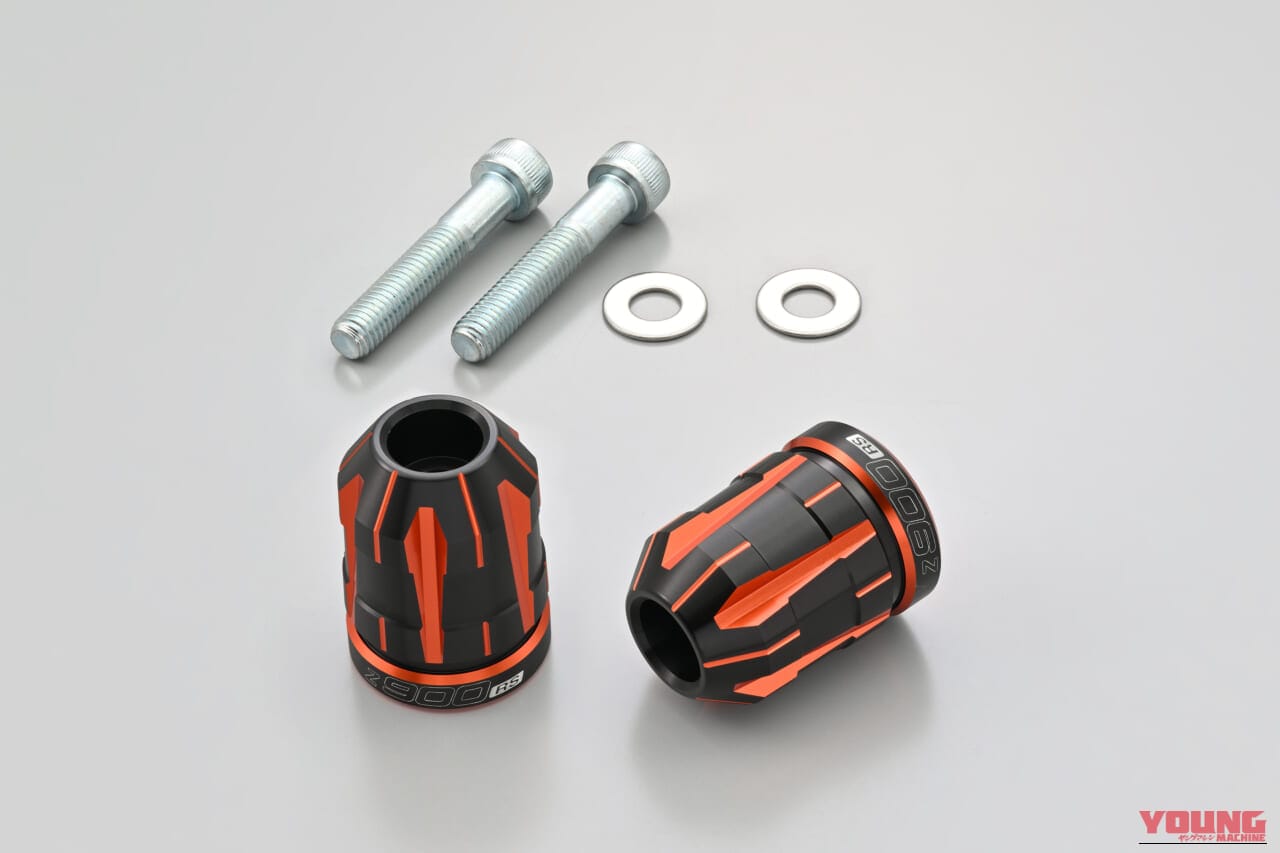DAYTONA PREMIUM ZONE for KAWASAKI Z900RS｜アルミ削り出しでコクピットを引き締める。カワサキ正規取扱店でしか買えない、カワサキZ900RS専用ロゴ入りアルミビレットパーツ4種が登場
