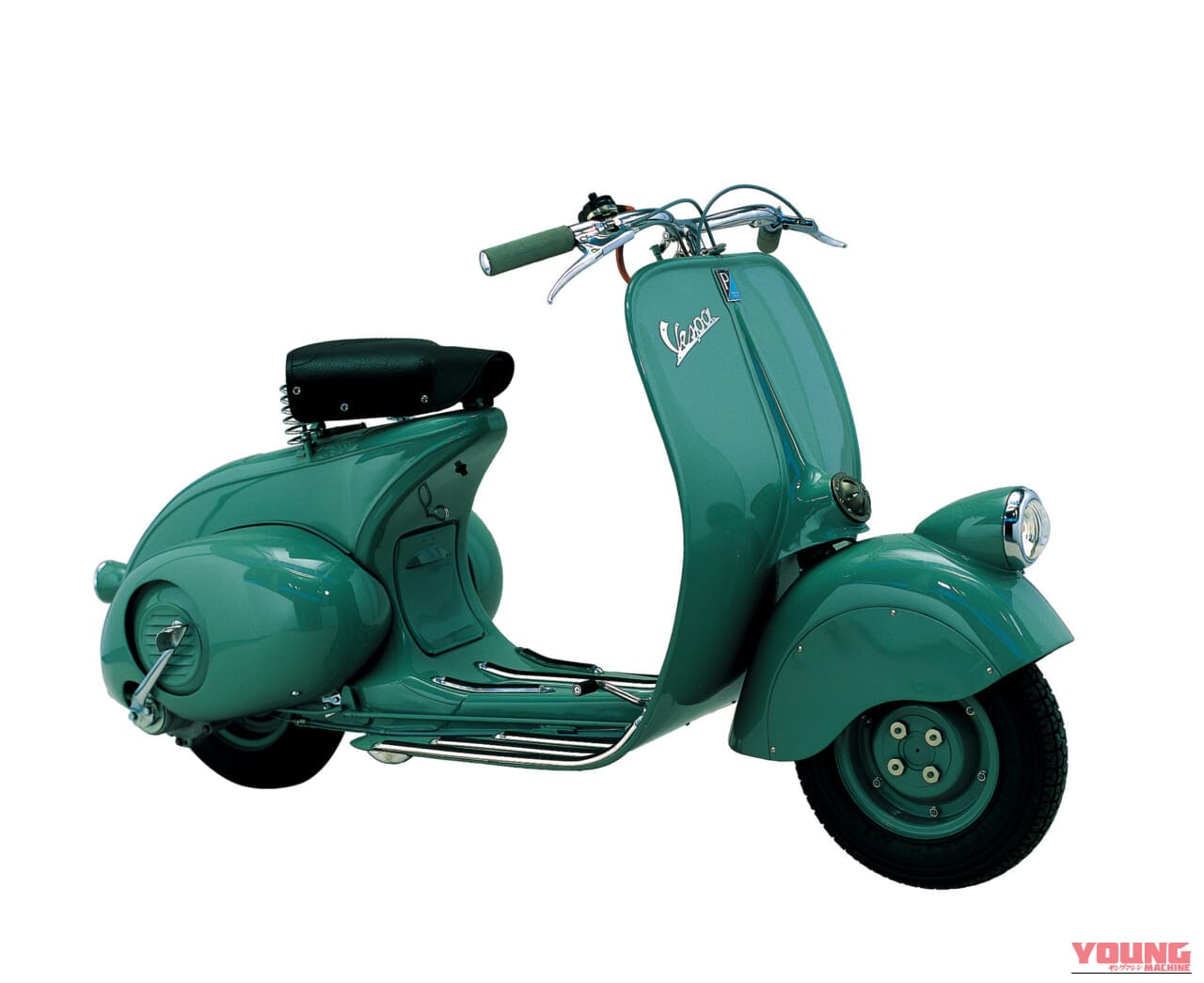 Vespa Vespa98｜街角の視線を独り占め! 専用装備と伝統カラーがもたらす、至福のスクーター。ベスパ生誕80年の集大成「GTS 80TH」登場【水冷278ccエンジン】