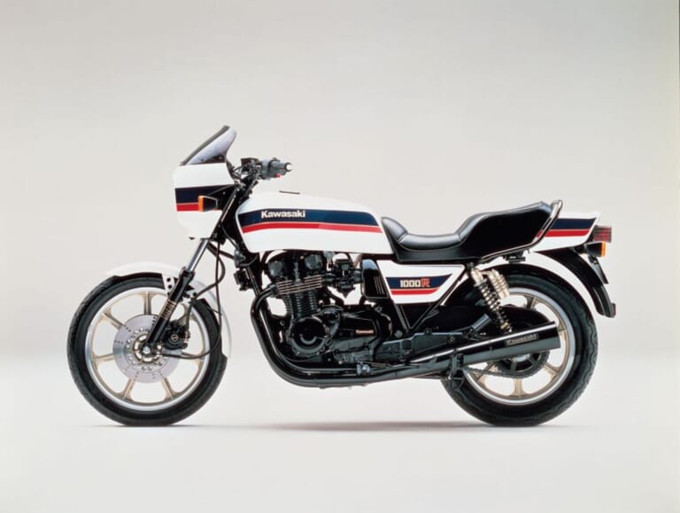 KAWASAKI Z1000R2｜【わずか3年の閃光】時代の変化に消えた“ローソンレプリカ”の系譜。カワサキZ1000R/Z1100Rが歩んだ、短くも濃密な「最強空冷Z」の記録