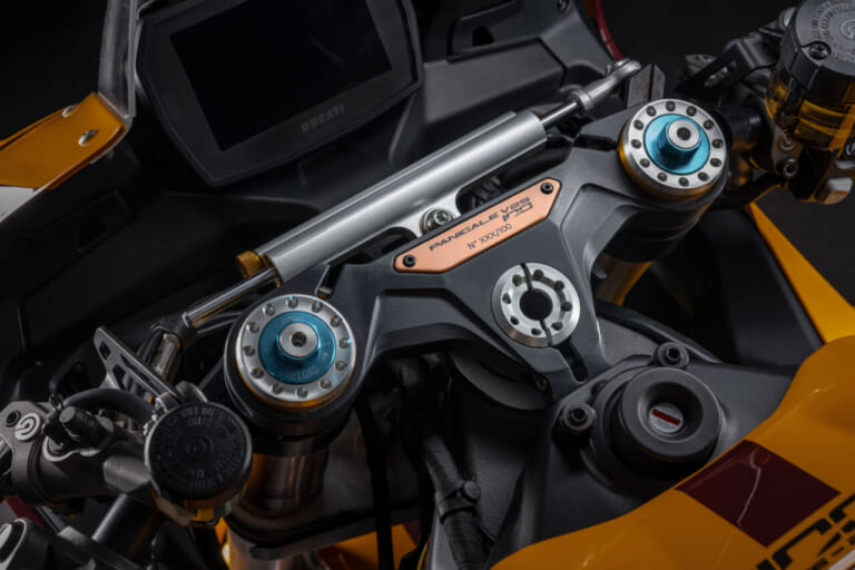 DUCATI Collezione 100|【世界各100台限定】ひと目で心奪われるチェンテナリオ・ブロンゾの輝きをガレージに。ドゥカティ100年を象徴する10の宝石「Collezione 100」コレクションが登場