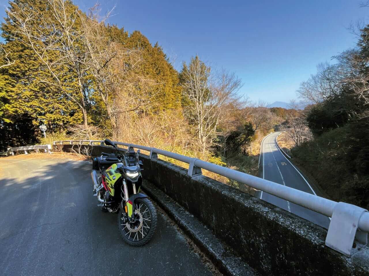 真鶴半島_BMW｜BMW F900GSでツーリング〜垂直的視点でゆく『真鶴探訪紀行』