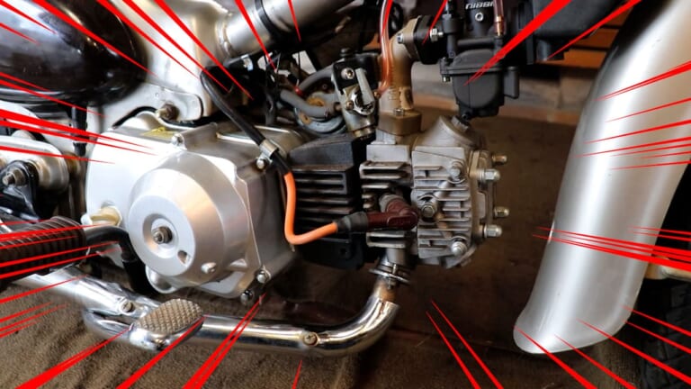 【禁断の検証】排気ガスはパスタの香り!? リトルカブ×オリーブオイル実験で思い知った、エンジンオイルが「ただの油」ではない理由｜【禁断の検証】排気ガスはパスタの香り!? リトルカブ×オリーブオイル実験で思い知った、エンジンオイルが「ただの油」ではない理由