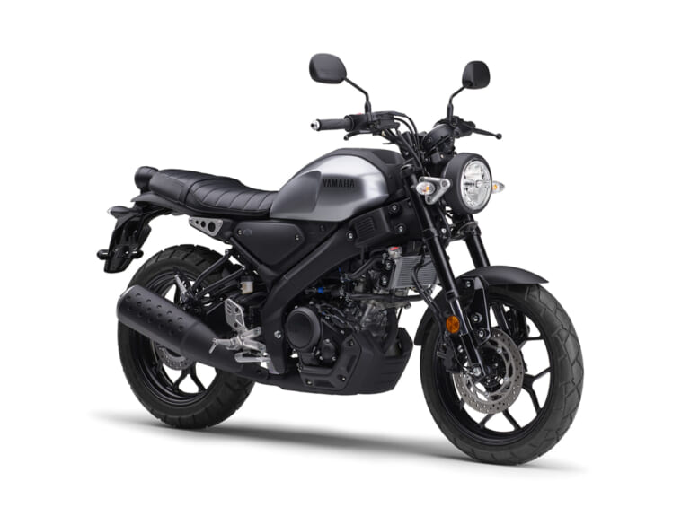 YAMAHA XSR155 ABS|日常から週末の小さな旅まで、もう下道だけのツーリングには戻れない。ネオレトロの血統を受け継ぐヤマハ「XSR155 ABS」デビュー【YAMAHA新型】
