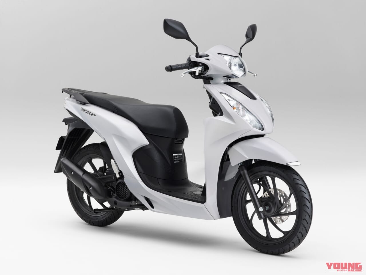HONDA DIO110BASIC｜圧倒的にお得な約25万円。毎日の移動が劇的にラクになる、14インチタイヤと新色を纏ったホンダの定番・原付二種に2026年モデルが登場【Dio110・ベーシック】
