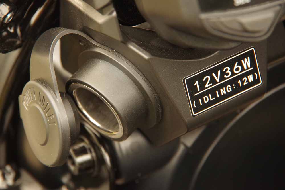 Vストローム250｜【祝！ツーリング・バイク・オブ・ザ・イヤー 2025受賞！】SUZUKI V-Strom250の魅力に迫る