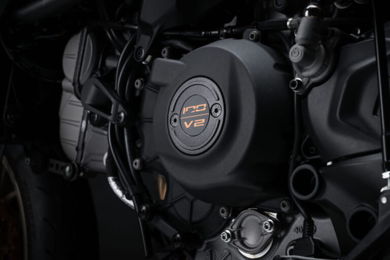 DUCATI Monster 100｜【世界各100台限定】ひと目で心奪われるチェンテナリオ・ブロンゾの輝きをガレージに。ドゥカティ100年を象徴する10の宝石「Collezione 100」コレクションが登場