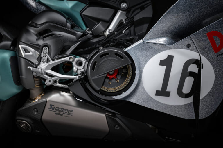 DUCATI Panigale V4 S 100｜【世界各100台限定】ひと目で心奪われるチェンテナリオ・ブロンゾの輝きをガレージに。ドゥカティ100年を象徴する10の宝石「Collezione 100」コレクションが登場