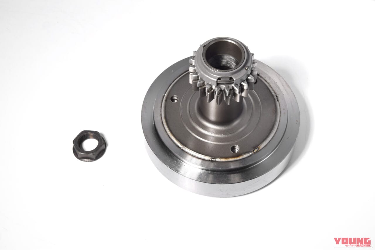 スポーツバイクの操作感をハンターカブ(JA55)で味わう。ダイレクトな駆動感を生むCT125用EVATEK遠心クラッチキャンセラーが登場｜スポーツバイクの操作感をハンターカブ(JA55)で味わう。ダイレクトな駆動感を生むCT125用EVATEK遠心クラッチキャンセラーが登場