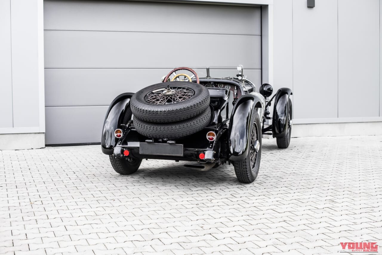 ｜「実車はこんな感じなんだ…」ルパン三世が飛び乗ろうとしてズッコケるクラシックカー、98年前のメルセデスベンツSSKを紹介。
