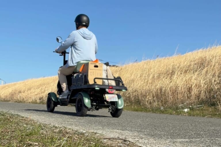 BLAZE E CARGO｜日常の足から農作業まで大活躍な、免許なしで乗れる「小さな軽トラ」爆誕!  圧倒的安定感の4輪EV「ブレイズ イーカーゴ」ついに発売