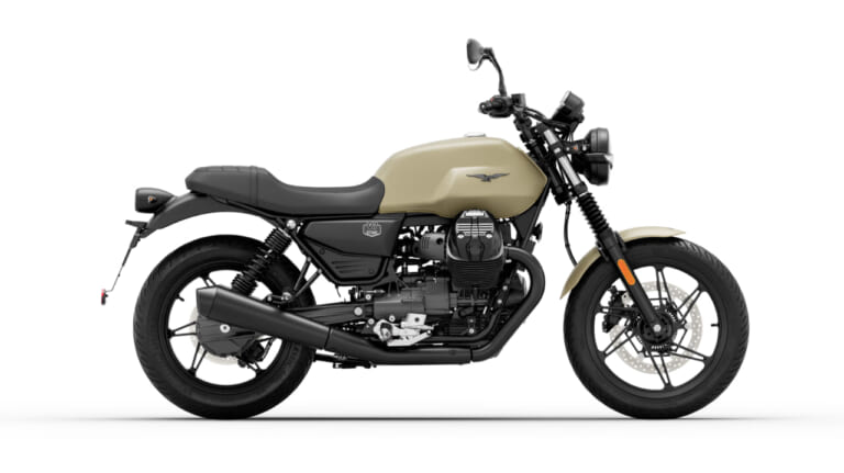 モト・グッツィ V7 STONE|【新型モト・グッツィV7ストーン&スポルト】イタリアの名門が放つ鼓動感と最新装備の融合。伝統の縦置きVツインに2026年カラーが登場