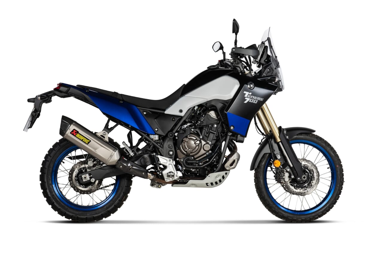 |【速報】Z900RSの“最適解”か!? アクラポビッチから2026モデル対応の「車検対応2本出し」が降臨!