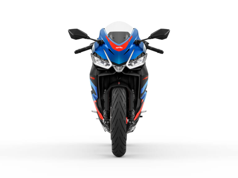 Apliria RS 457｜装備重量わずか175kgで、本格スペックと乗りやすさを両立。アプリリア「RS 457」新色とGPレプリカが登場【Aprilia新型スーパースポーツ】