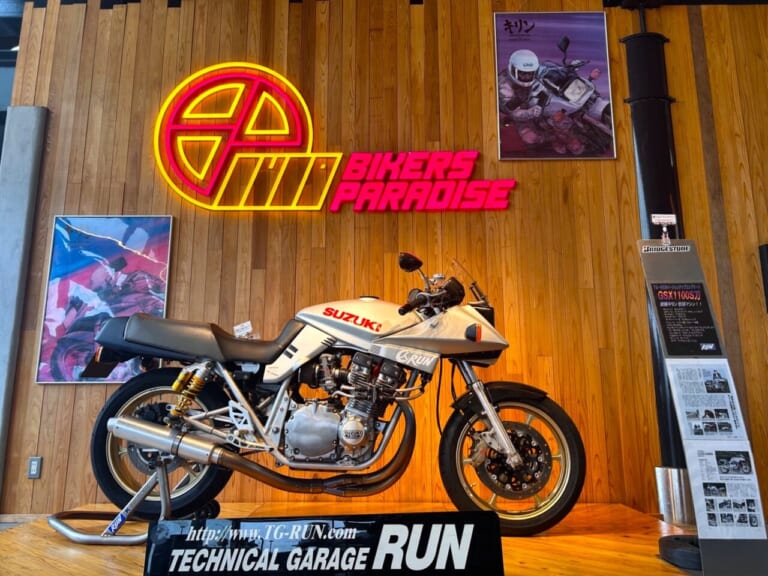 SUZUKI GSX1100S KATANA｜「なぜ私たちはバイクに惹かれるのか?」バリ伝、キリン、逮捕しちゃうぞ…心が震えた原点に還る。バイカーズパラダイス南箱根「7周年記念企画展」が開催中