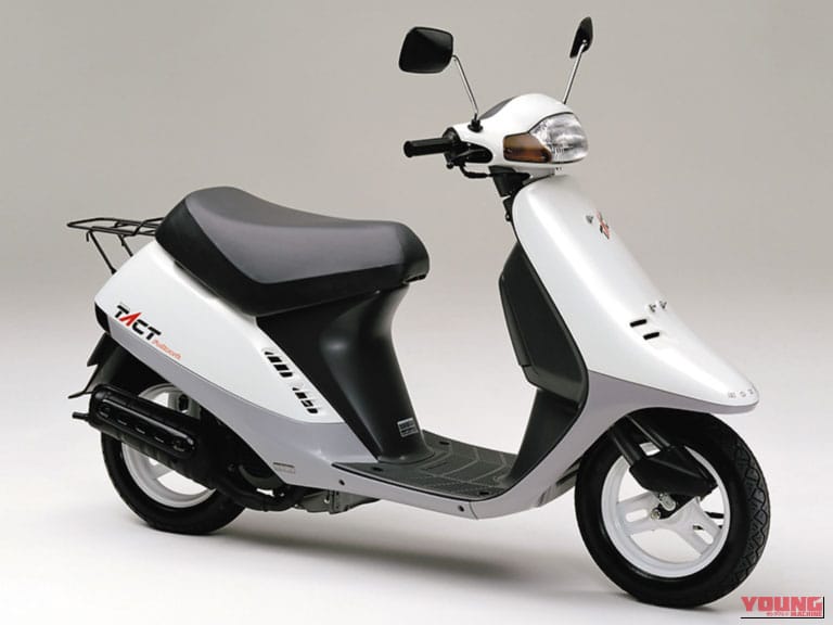 1987 HONDA TACT FULLMARK｜「ラッタッタ」にマイケル、さんまも！昭和の原付スクーター黄金期が熱すぎた。今思えば「HY戦争」って50ccを大きく進化させたよね