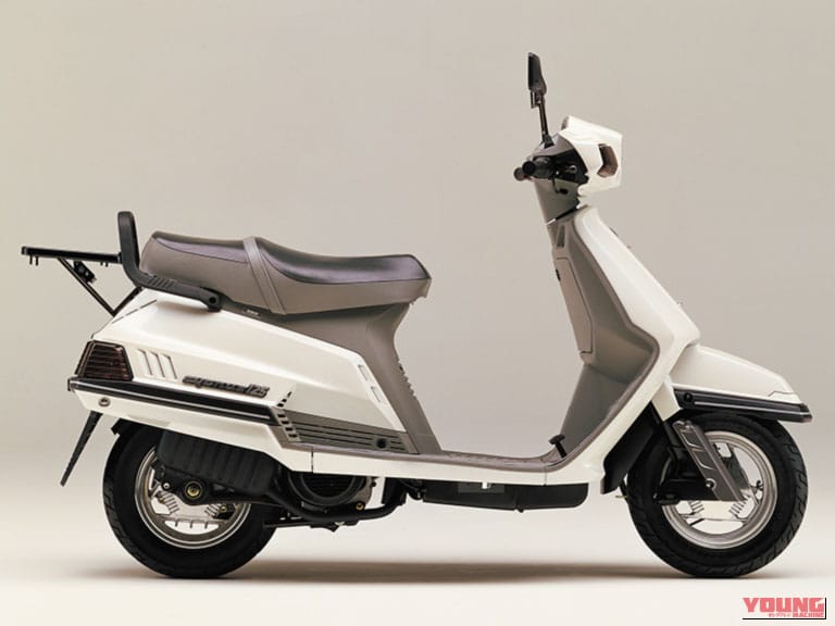 1984 YAMAHA CYGNUS125｜リトラに3輪、ブランドコラボまで！俺たちを驚かせた80年代・昭和の個性派絶版スクーター名車まとめ「可能性を探れ！」