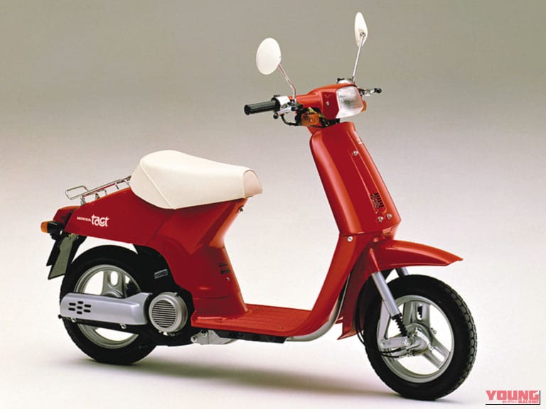 1980 HONDA TACT DX|「ラッタッタ」にマイケル、さんまも!昭和の原付スクーター黄金期が熱すぎた。今思えば「HY戦争」って50ccを大きく進化させたよね